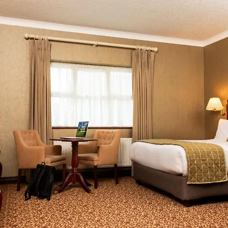Seven Oaks With Heated Indoor Pool And Fitness Centre Town 4* Carlow