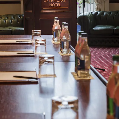 Seven Oaks Hotel 4*