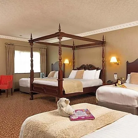 Seven Oaks With Heated Indoor Pool And Fitness Centre Town Carlow