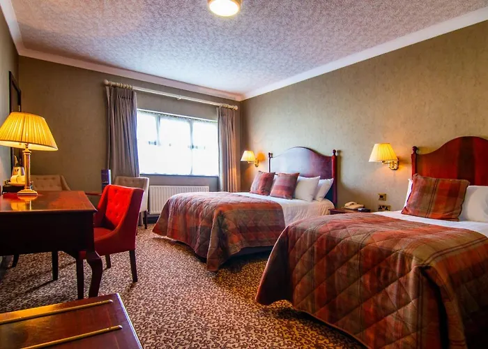 Seven Oaks ホテル 4*