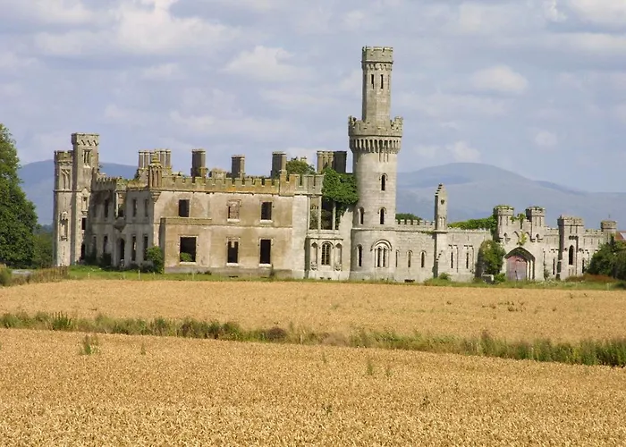 세븐 오크 호텔 4*