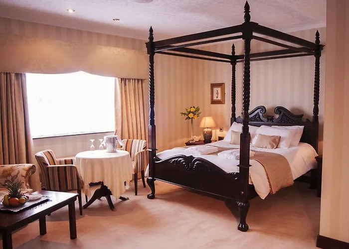 Seven Oaks ホテル 4*