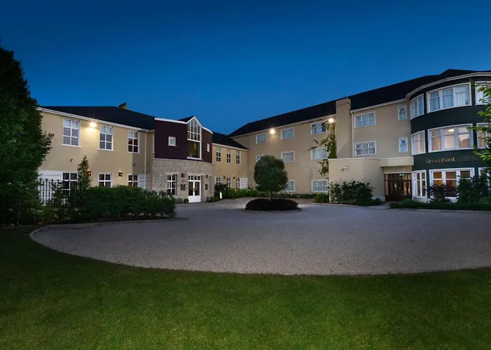 ホテル Seven Oaks 4*