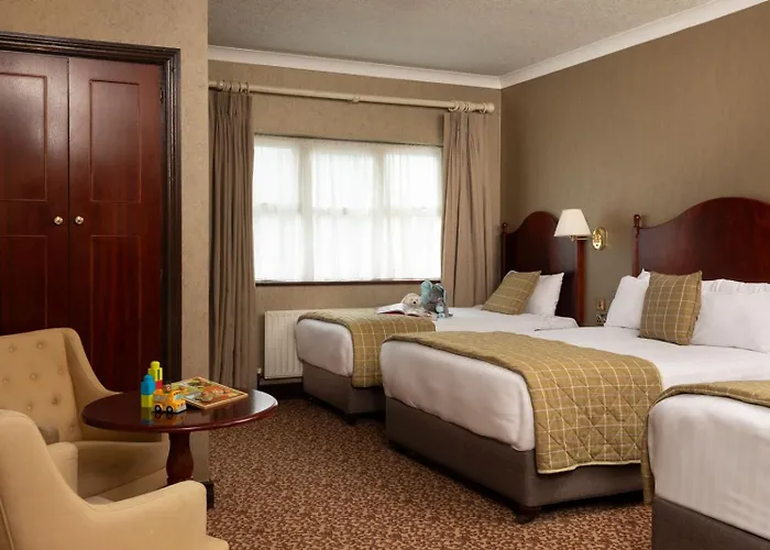 Seven Oaks 4* קרלו