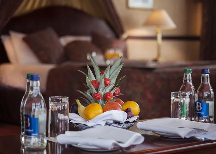 ホテル Seven Oaks 4*