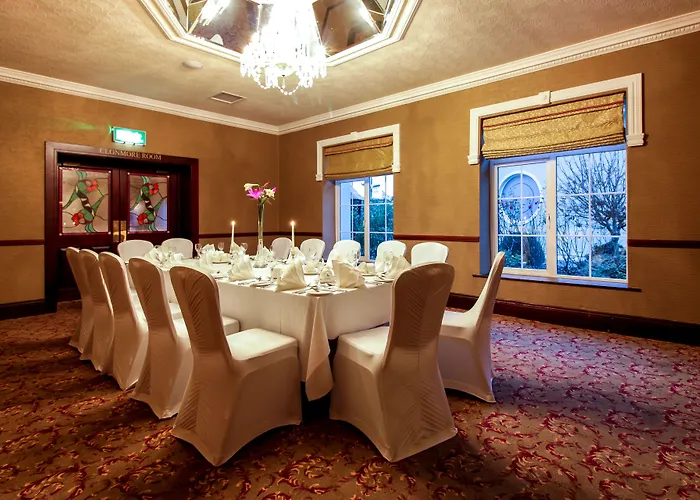 ホテル Seven Oaks 4*