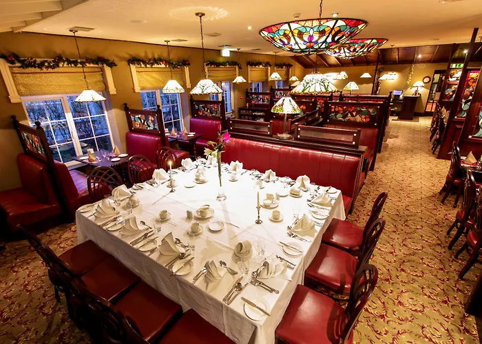 Seven Oaks 4* קרלו