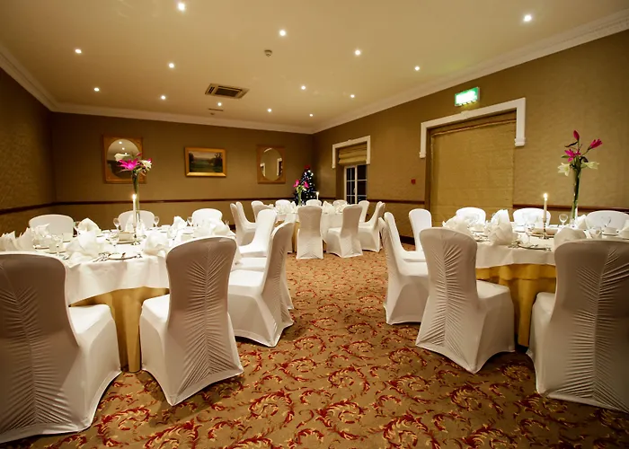 Seven Oaks 4* קרלו