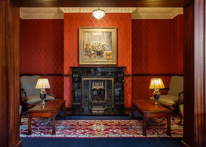 세븐 오크 호텔