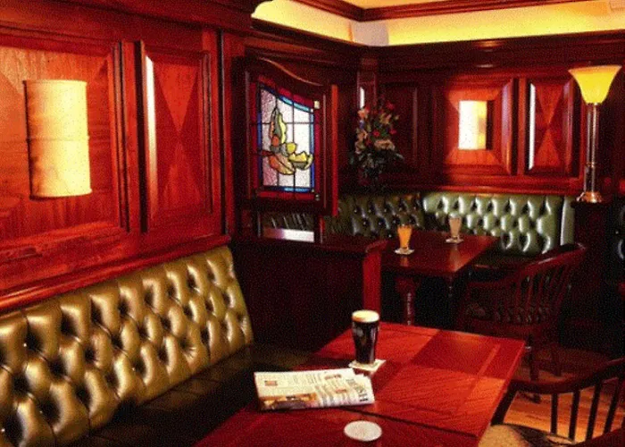 ホテル Seven Oaks 4*