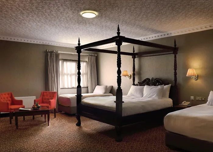 Seven Oaks 4* קרלו