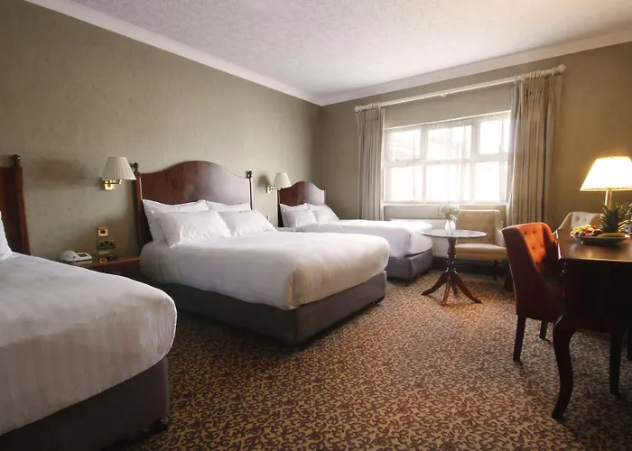 호텔 세븐 오크 칼로