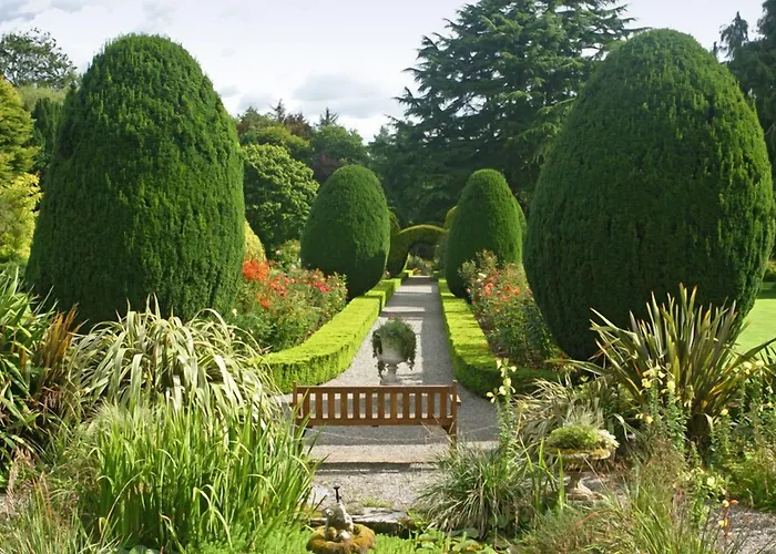 ホテル Seven Oaks 4*