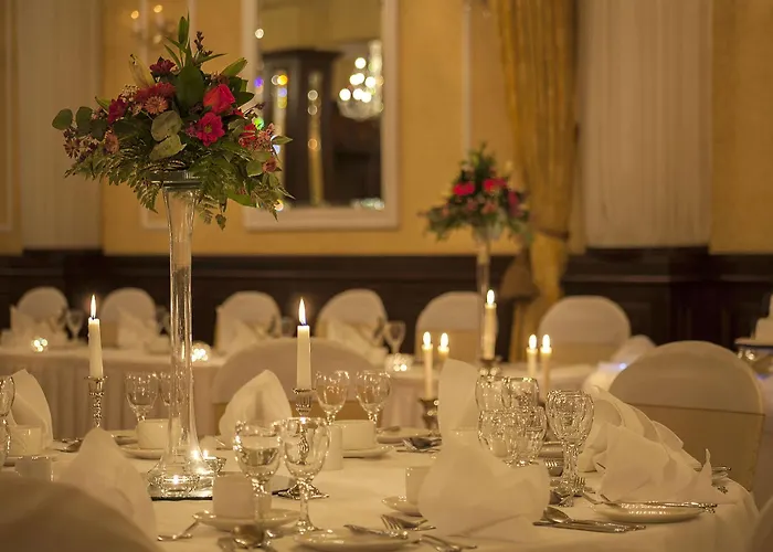 Seven Oaks 4* カーロー